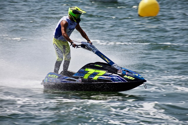 足球水平跃 足球水平跃